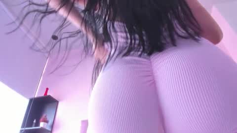 Snapshot of violet_myerrs chatting on November 1, 2025, 2:41 pm violet online show from November 1, 2025, 2:41 pm