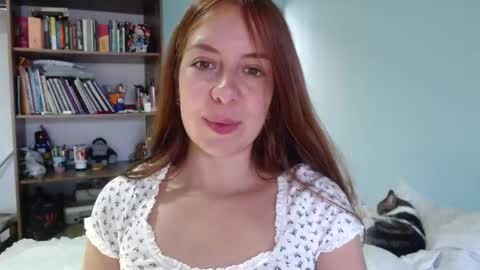 Snapshot of violeta_peter69 chatting on September 14, 2025, 9:47 pm Violeta Peter online show from September 14, 2025, 9:47 pm