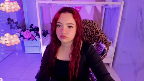 Snapshot of violeta_sub chatting on December 26, 2024, 12:59 pm IG violeta sub online show from December 26, 2024, 12:59 pm