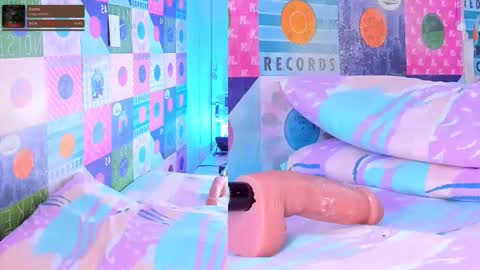   online show from October 30, 2025, 7:58 pm