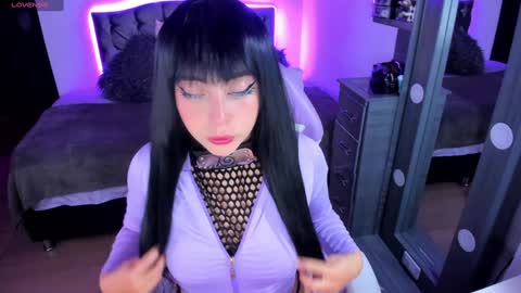 Violeta  Help me reach 150 thumbs up    online show from January 24, 2025, 1:03 am