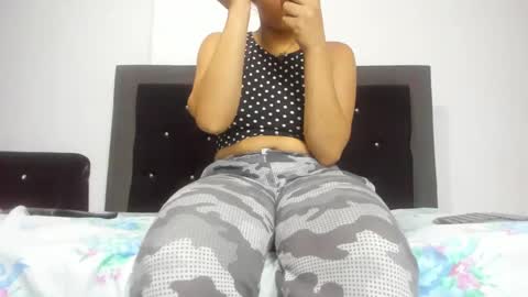 Snapshot of violetadumsper chatting on March 10, 2025, 2:50 am VioletaDums online show from March 10, 2025, 2:50 am