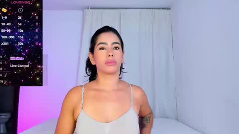 Violeta online show from November 30, 2025, 10:30 am