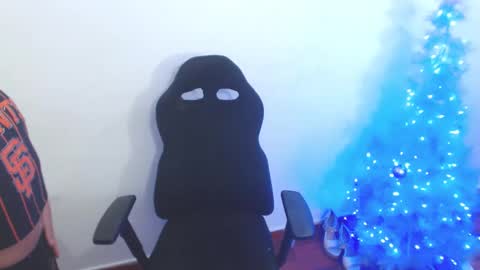 Snapshot of violetevans69 chatting on December 10, 2024, 7:16 am Violett online show from December 10, 2024, 7:16 am