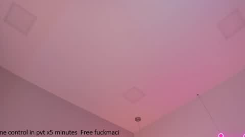 Violeth Hill online show from January 15, 2025, 5:50 am