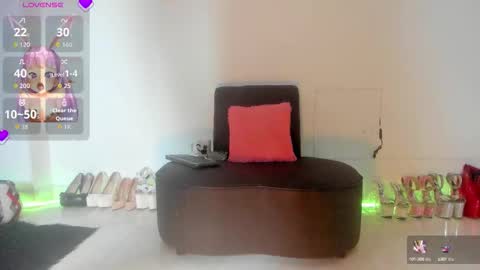 Snapshot of violetmontana chatting on September 22, 2025, 11:01 am VIOLETA MONTANA online show from September 22, 2025, 11:01 am