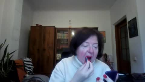 Snapshot of violetpulse chatting on October 27, 2025, 11:58 am violetpulse online show from October 27, 2025, 11:58 am