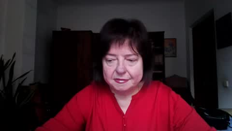 Snapshot of violetpulse chatting on December 18, 2025, 10:21 am violetpulse online show from December 18, 2025, 10:21 am