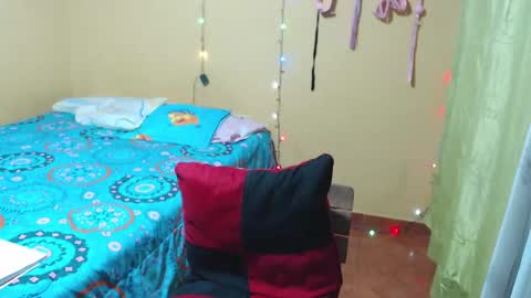 Violet777  online show from February 18, 2025, 3:53 am