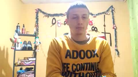 Violet777  online show from December 5, 2025, 10:46 am