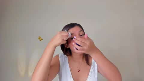 violett_24_ online show from October 23, 2025, 11:46 pm