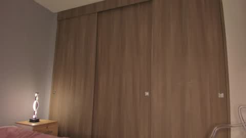 Snapshot of violetta_swift_ chatting on February 7, 2025, 6:56 am violetta independent model online show from February 7, 2025, 6:56 am