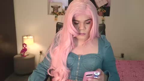 violettacam69 online show from February 19, 2025, 10:53 pm