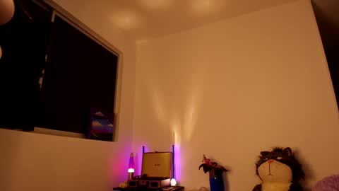 Violetta....Follow me in Twitter... online show from September 26, 2025, 4:27 am