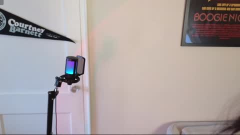 Snapshot of violetwinter666 chatting on January 6, 2025, 4:13 pm Violet Winter  indie sleaze goth girl next door online show from January 6, 2025, 4:13 pm