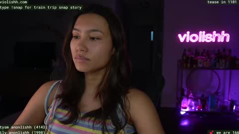 Snapshot of violishh chatting on March 1, 2025, 11:47 pm follow me on twitter violishh and ig violishh online show from March 1, 2025, 11:47 pm