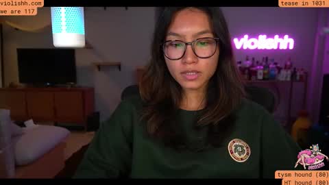 Snapshot of violishh chatting on October 12, 2025, 2:32 am follow me on twitter violishh and ig violishh online show from October 12, 2025, 2:32 am