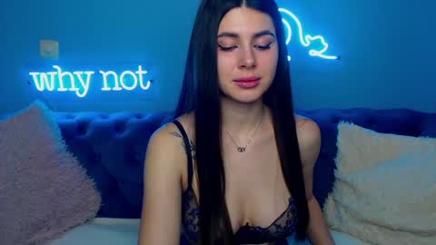 Snapshot of viollinalv chatting on January 13, 2025, 11:52 am viollinalv online show from January 13, 2025, 11:52 am