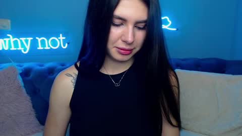 Snapshot of viollinalv chatting on January 17, 2025, 8:45 am viollinalv online show from January 17, 2025, 8:45 am