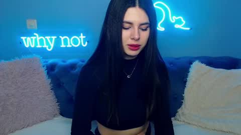 Snapshot of viollinalv chatting on January 25, 2025, 5:40 am viollinalv online show from January 25, 2025, 5:40 am