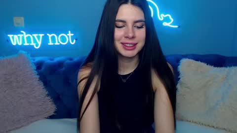 Snapshot of viollinalv chatting on February 1, 2025, 11:43 am viollinalv online show from February 1, 2025, 11:43 am