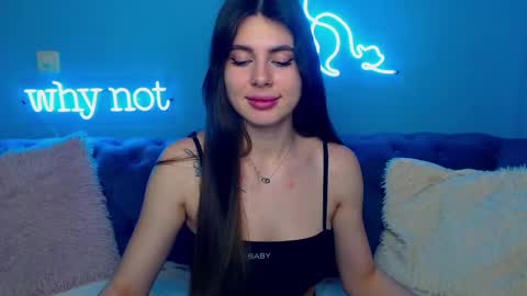 Snapshot of viollinalv chatting on February 7, 2025, 8:55 am viollinalv online show from February 7, 2025, 8:55 am