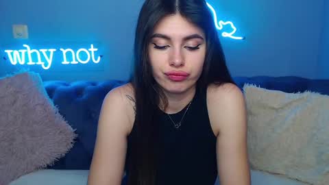 Snapshot of viollinalv chatting on February 9, 2025, 11:47 am viollinalv online show from February 9, 2025, 11:47 am