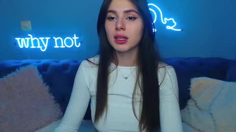 Snapshot of viollinalv chatting on February 22, 2025, 8:50 am viollinalv online show from February 22, 2025, 8:50 am