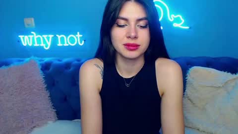 Snapshot of viollinalv chatting on February 24, 2025, 11:54 am viollinalv online show from February 24, 2025, 11:54 am