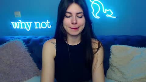 Snapshot of viollinalv chatting on March 2, 2025, 2:43 pm viollinalv online show from March 2, 2025, 2:43 pm