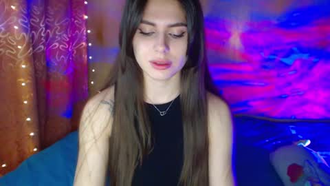 Snapshot of viollinalv chatting on March 4, 2025, 9:11 pm viollinalv online show from March 4, 2025, 9:11 pm