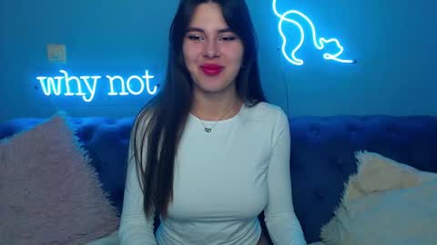 Snapshot of viollinalv chatting on October 20, 2025, 4:35 am viollinalv online show from October 20, 2025, 4:35 am