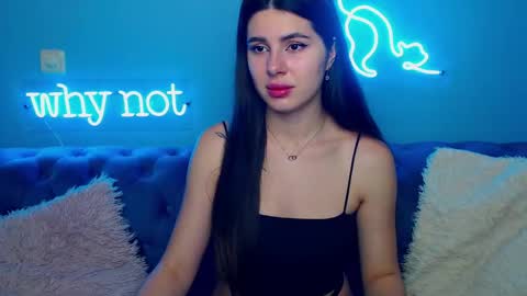 Snapshot of viollinalv chatting on November 23, 2025, 5:40 am viollinalv online show from November 23, 2025, 5:40 am