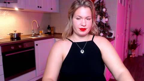 Snapshot of vip_juicy chatting on January 11, 2025, 9:26 am VelvettTime online show from January 11, 2025, 9:26 am