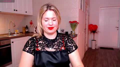 Snapshot of vip_juicy chatting on February 23, 2025, 12:05 pm VelvettTime online show from February 23, 2025, 12:05 pm