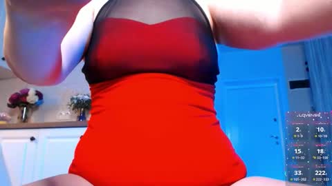 Snapshot of vip_juicy chatting on September 19, 2025, 7:47 pm VelvettTime online show from September 19, 2025, 7:47 pm