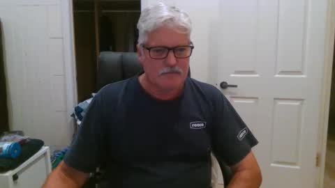 viper654321 online show from October 30, 2025, 7:43 am