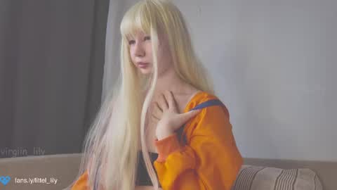  Lily  online show from February 17, 2025, 6:42 am