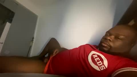 Snapshot of virgoincredible25 chatting on October 26, 2025, 5:02 am Elle Hood online show from October 26, 2025, 5:02 am