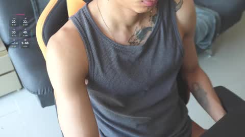 Snapshot of vito_benz chatting on September 13, 2025, 2:39 pm VITO BENZ online show from September 13, 2025, 2:39 pm