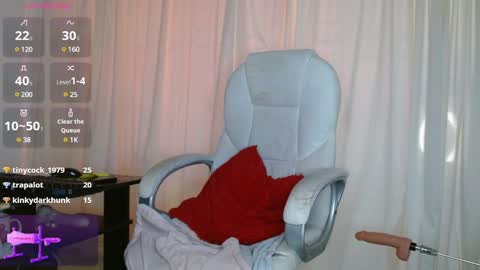 Snapshot of vittoria_lombardi07 chatting on February 12, 2025, 5:48 pm VITTORIA online show from February 12, 2025, 5:48 pm