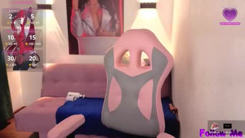 Snapshot of vittoria_lombardi07 chatting on November 5, 2025, 8:14 am VITTORIA online show from November 5, 2025, 8:14 am