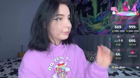 Vivi   online show from October 24, 2025, 9:49 am