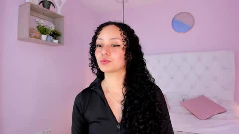 Snapshot of vivi_gh1 chatting on November 26, 2025, 4:02 am Vivi online show from November 26, 2025, 4:02 am