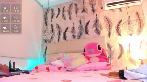 Snapshot of vivi_prinncess chatting on November 26, 2025, 10:44 pm Viviana online show from November 26, 2025, 10:44 pm