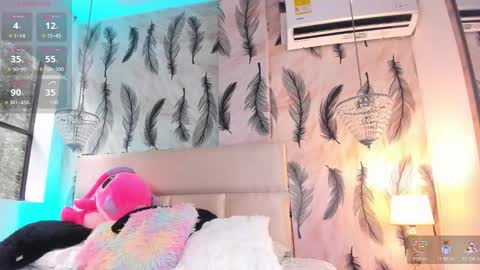 Snapshot of vivi_prinncess chatting on November 30, 2025, 8:24 pm Viviana online show from November 30, 2025, 8:24 pm