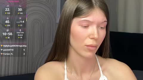 Vivian Evans online show from March 3, 2025, 3:52 am