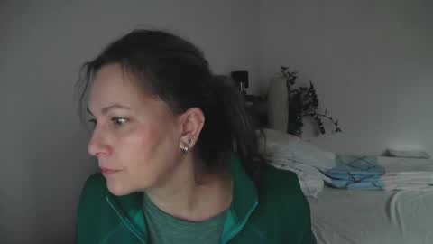 vixenjae online show from December 4, 2025, 8:12 am