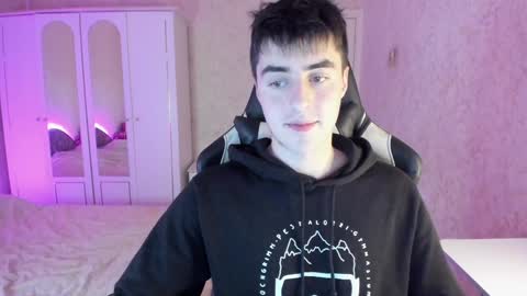 Martin online show from December 26, 2024, 10:41 pm