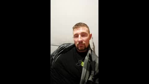 Snapshot of vladumyr chatting on December 14, 2025, 10:03 pm vladumyr online show from December 14, 2025, 10:03 pm